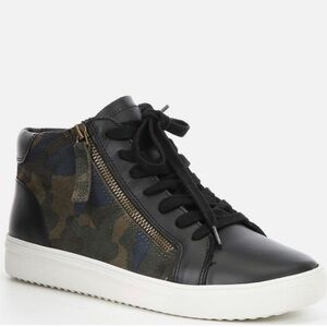 Guliette camouflage leather sneakers